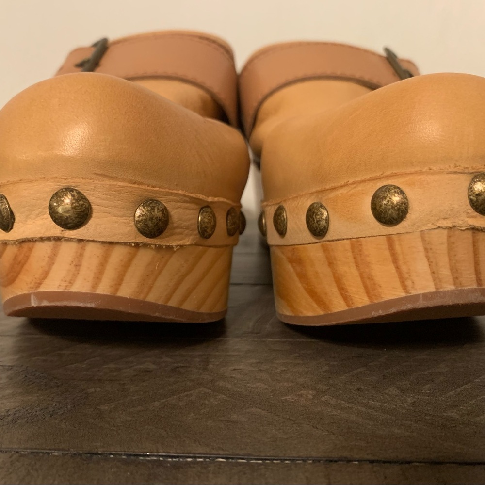 Free People Clogs size 37